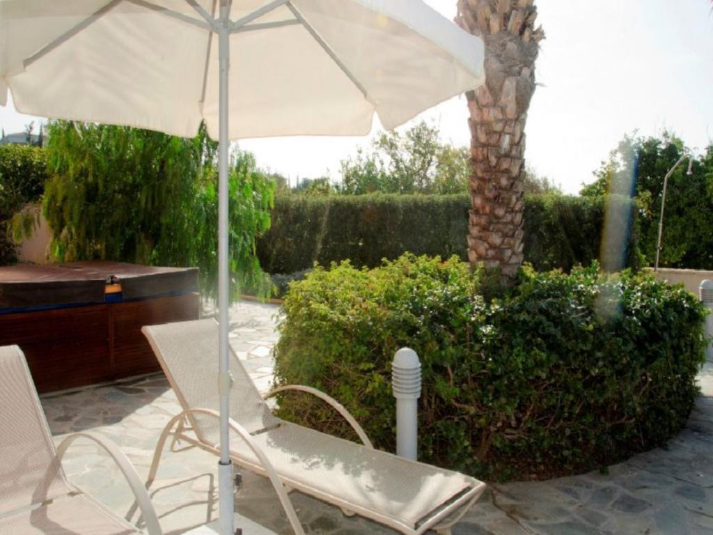 Villa Saraliana Sandy Beach Villas - Heated Pool - Jacuzzi - Private Beach Area Πόλη Δωμάτιο φωτογραφία